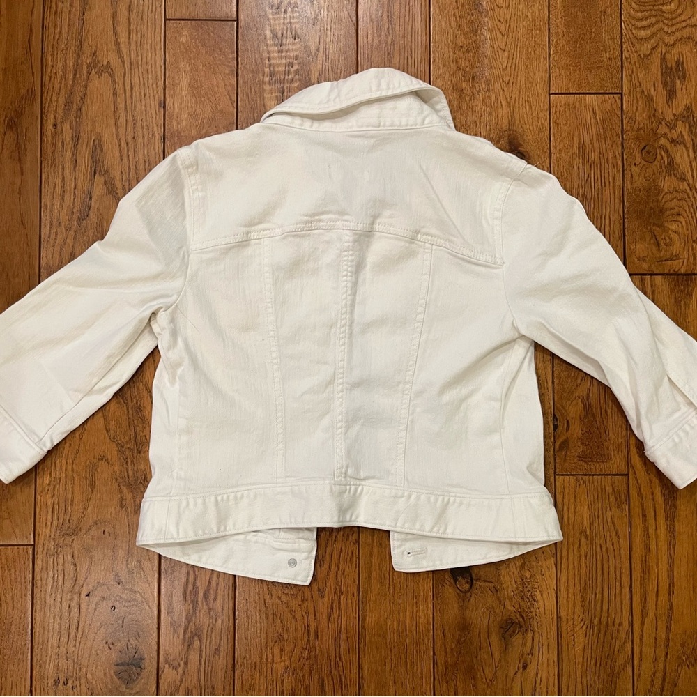 LOFT Women’s White Jean Jacket 3/4 Sleeves Size: X Small - Picture 2 of 3